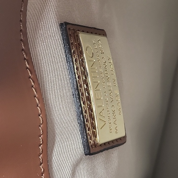 1367- Valentino By Mario Valentino Coraline Monogram Italian Leather NWT - Picture 10 of 12